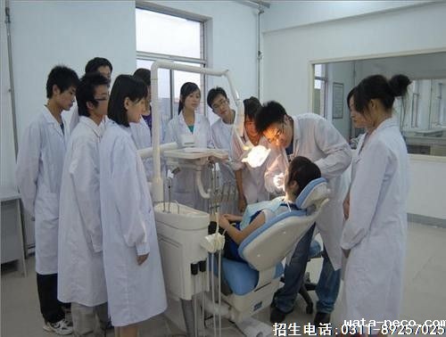 初中生学习口腔专业前途好不好？