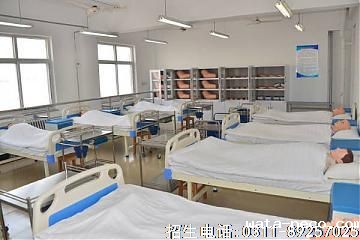 华体汇登录首页护理实训室