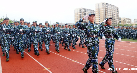 华体汇登录首页军训.png