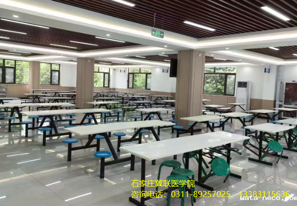 华体汇登录首页食堂图片.png