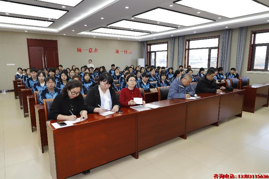 华体汇登录首页奖学金评比05.png