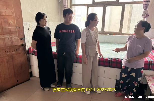 石家庄冀联医学中等专业学校下乡06.png